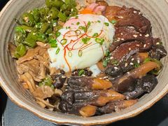 -Ameigo梅果·云贵川bistro(长宁来福士店)