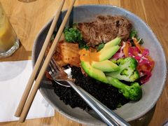 煎牛肉能量Bowl-Wagas沃歌斯(长宁龙之梦店)