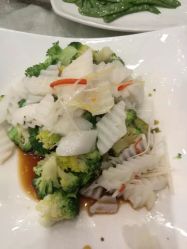 -鑫淼餐饮娱乐中心(江东街店)