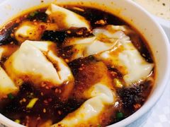 -笑来喜馄饨小笼工坊店(湖滨街店)