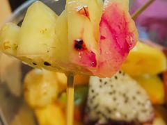 菠萝-老炳·七丛松甘草水果