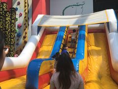 -蒙特利亲子乐园