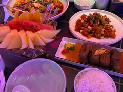 -粉墨特色菜·烧烤音乐酒馆