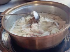 -喃喃椰·糟粕醋·椰子鸡火锅(七堡花园店)