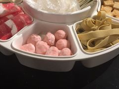-鸡遇虾煲干锅火锅(小寨金莎店)