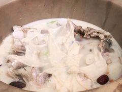 -滇香肴·云南菜蒸汽石锅鱼(云南北路店)