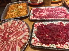 -洱火云南酸菜牛肉火锅(石景山当代商城店)