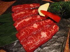 -炼火烤肉店
