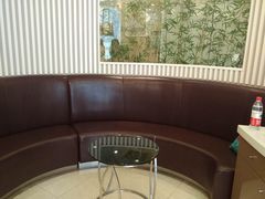 -瑞尔齿科(上海长风大悦城店)