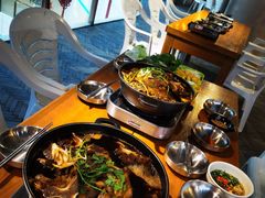 -运气牛自助酱大骨火锅(南京东路店)