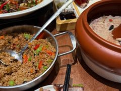 -老滇山寨•云南特色菜•地方菜•民族风情歌舞表演(金碧店)