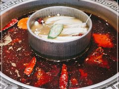 -晓宇重庆火锅(大唐不夜城店)