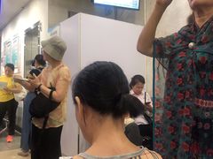 -上海市徐汇区口腔医院