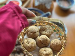 -包整·丝娃娃(一览甲秀楼风景店)