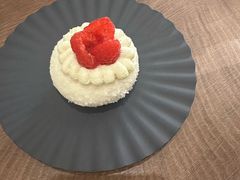 -潮一不贰·法式甜品·生日蛋糕·西式简餐(外滩店)