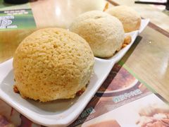 酥皮焗叉烧包-添好运点心专门店(北角店)