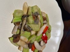 -缘起楼素斋餐厅(南山寺店)