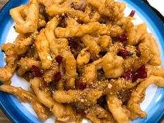 炸鱿鱼条-天伦海鲜·老味道·青岛菜(栈桥天主教堂店)