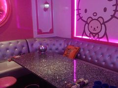 -UK派对KTV(日月广场店)