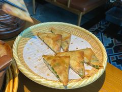 -吃饭皇帝大(合生汇店)