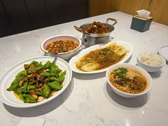 -峨嵋小镇·川菜(勒泰中心店)
