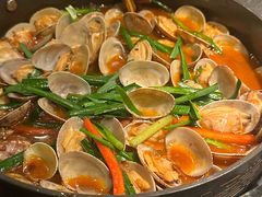 -蝴蝶里·粤菜·点心(龙湖天街&滨江店)
