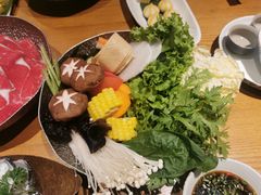 -呷哺呷哺(融创茂店)