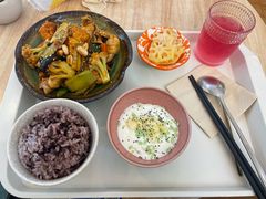 -轻蔬不用等·素食(江苏路店)