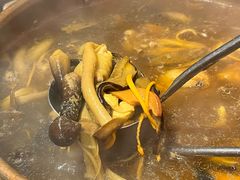 -阿山卓·野生菌火锅·纳西火塘烤肉