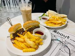 AB芝士牛肉汉堡-about(丹霞庄店)