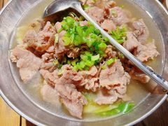 -肖四女乐山跷脚牛肉(南汇大学城生活广场店)