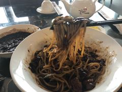 -桃园中华料理炸酱面(燕儿岛路店)