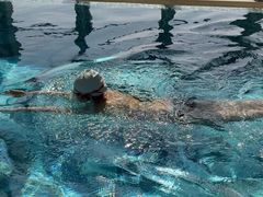 -珠海瑞吉酒店游泳池