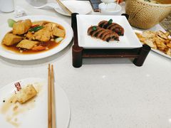 -闫府私房菜(经四路万达店)