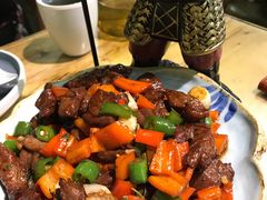 五指山小黄牛肉粒-张猫猫爱吃鱼