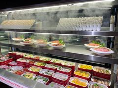 自助取餐区-芝小官毛肚火锅海鲜自助(淮安清江浦区新亚店)