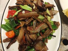 -郑件洋芋饭庄