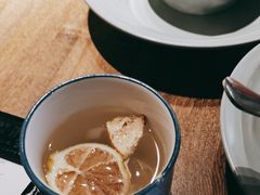 -蜜桃餐厅·伴山(湖滨商业街店)