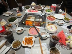 -海底捞火锅鲜切牛肉主题店(长寿路店)