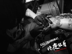 -暗夜tattoo纹身工作室