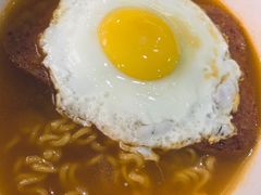 -香港新发烧腊茶餐厅(万象店)