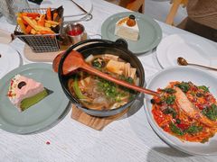 日式霜降牛上脑寿喜锅-娜娜家•Nana And Her Friends Restaurant(小寨原力场店)