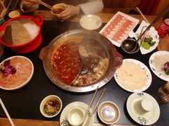 菌菇鸳鸯锅-大龙辣火锅·龙虾·烧烤(湖滨新天地店)