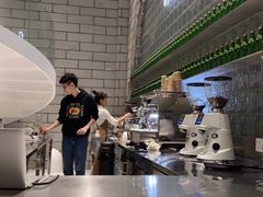 -RWORK·COFFEE(滨江店)