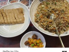 -扬二春炒饭(国庆路总店)