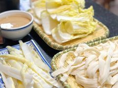 -灶知轩湘西石锅鱼(万佳广场店)