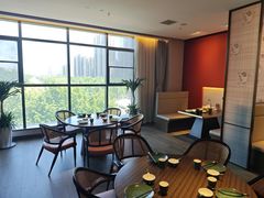 -鸽子侯·家宴·平价海鲜(绿地店)