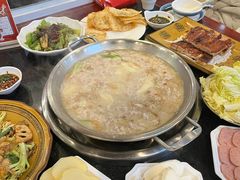 -老来福·非遗酸汤兔(凯旋路店)