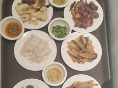 -天宜隆蘑菇宴火锅(石景山旗舰店)