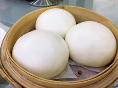 招牌流沙包-新苑酒家(嘉宾路店)
